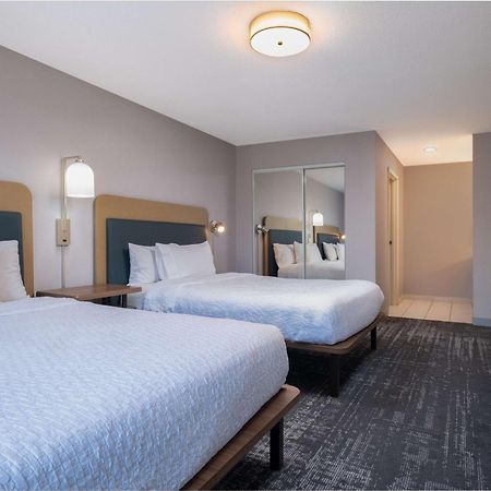 Homewood Suites Медфорд Экстерьер фото