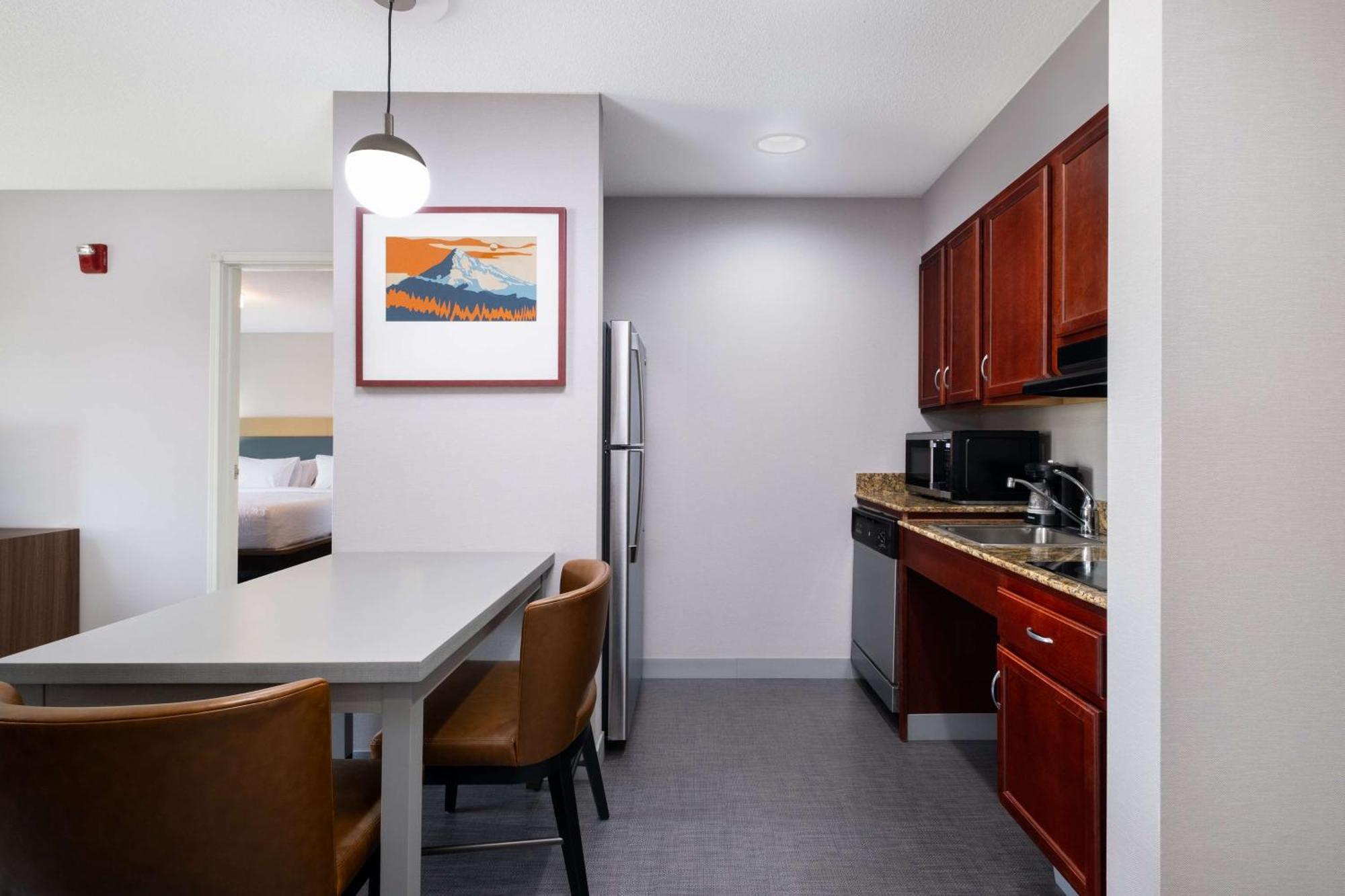 Homewood Suites Медфорд Экстерьер фото
