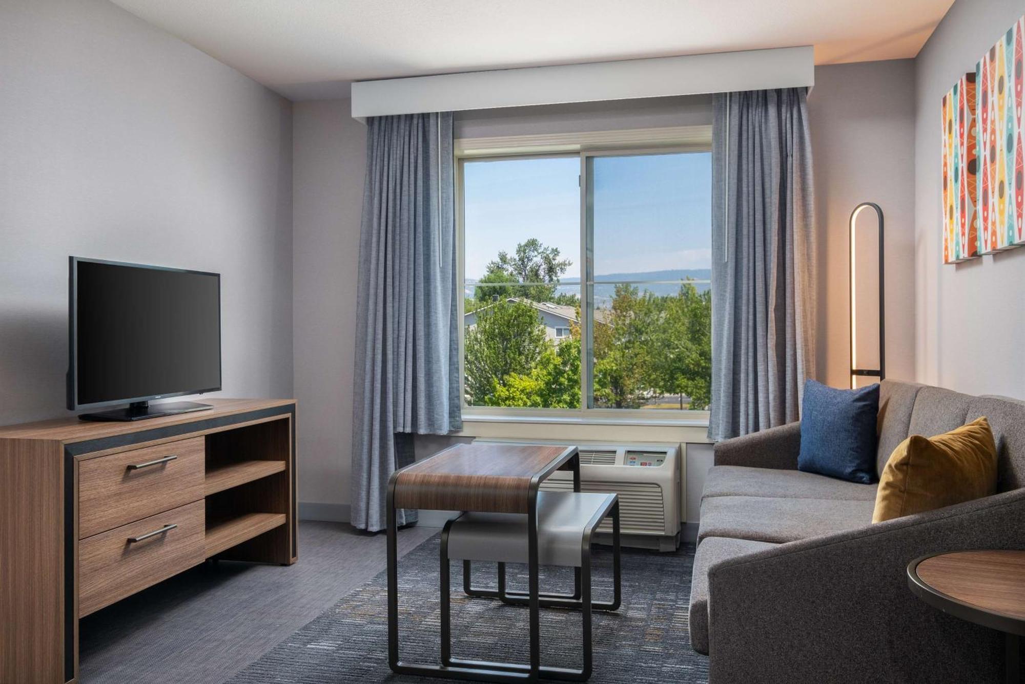 Homewood Suites Медфорд Экстерьер фото