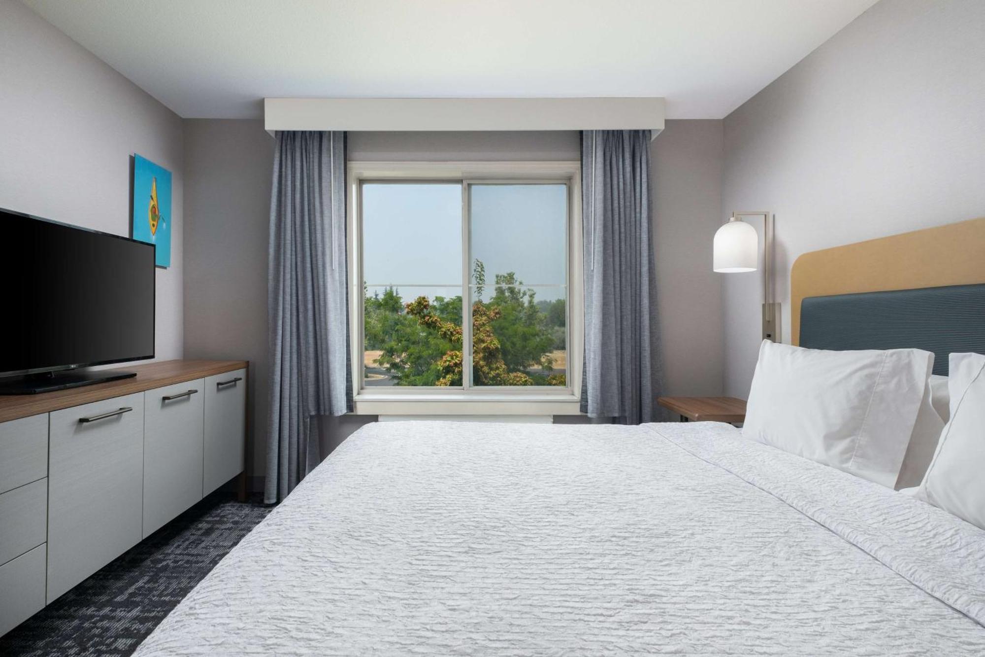 Homewood Suites Медфорд Экстерьер фото