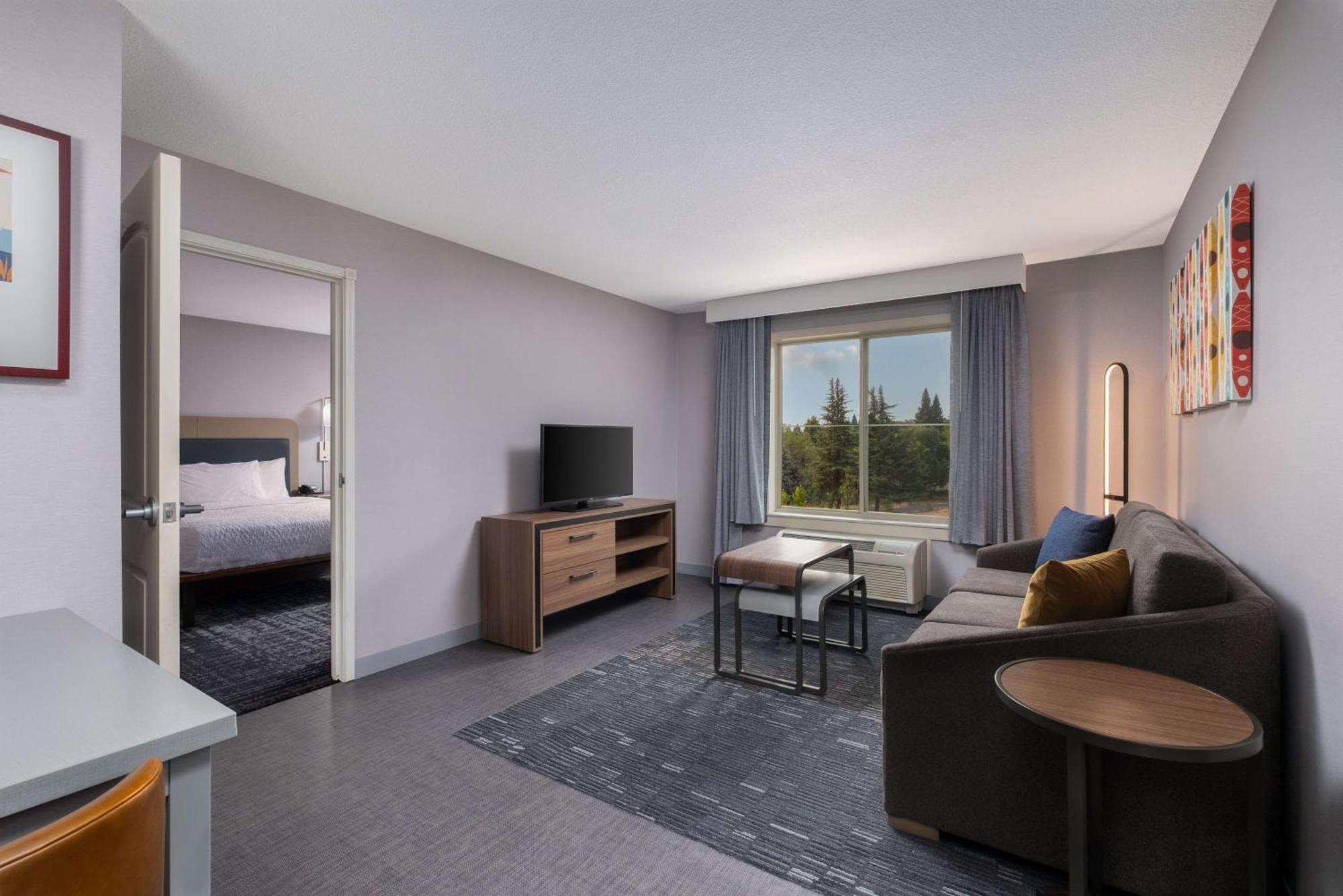 Homewood Suites Медфорд Экстерьер фото
