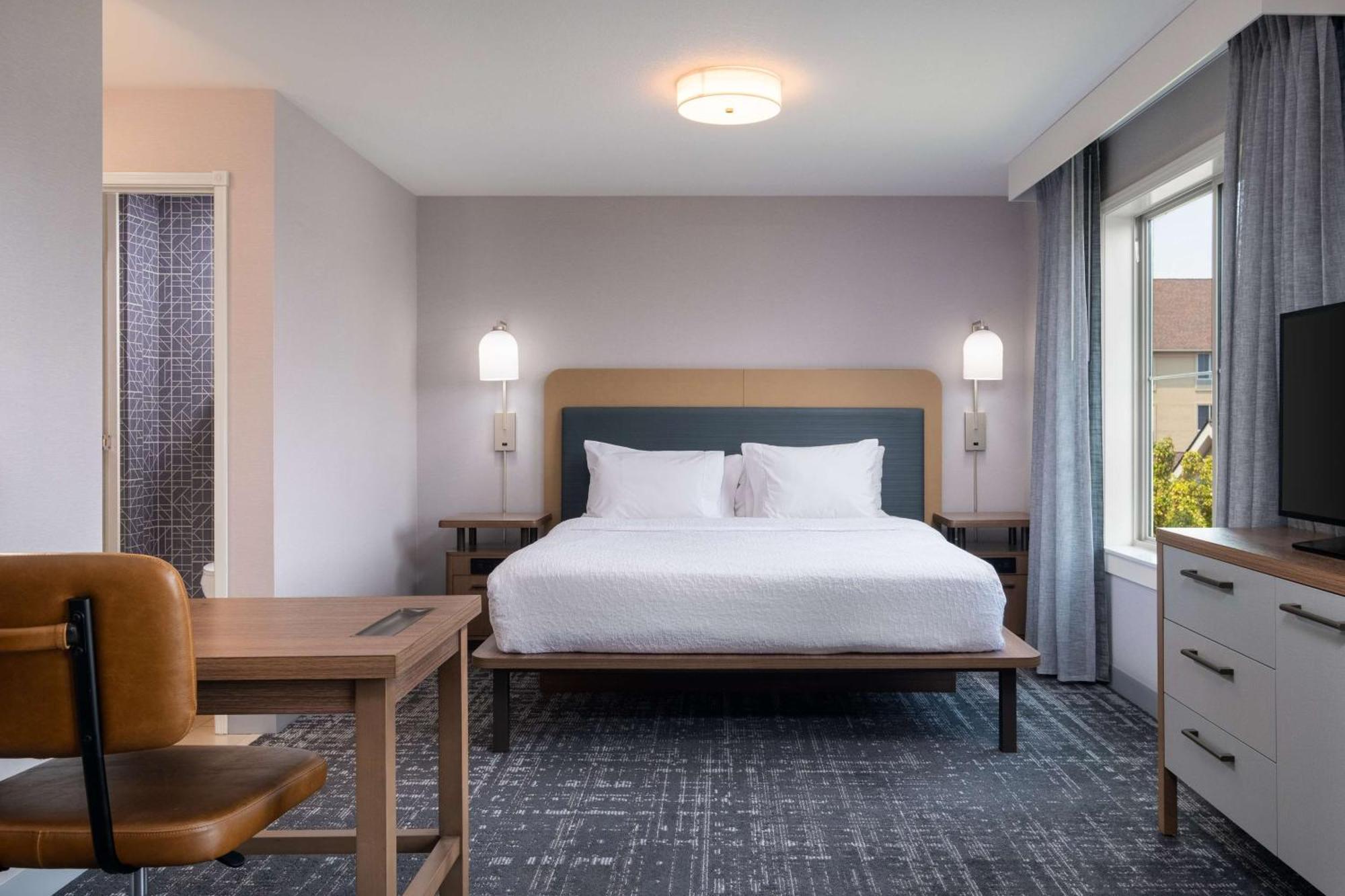 Homewood Suites Медфорд Экстерьер фото