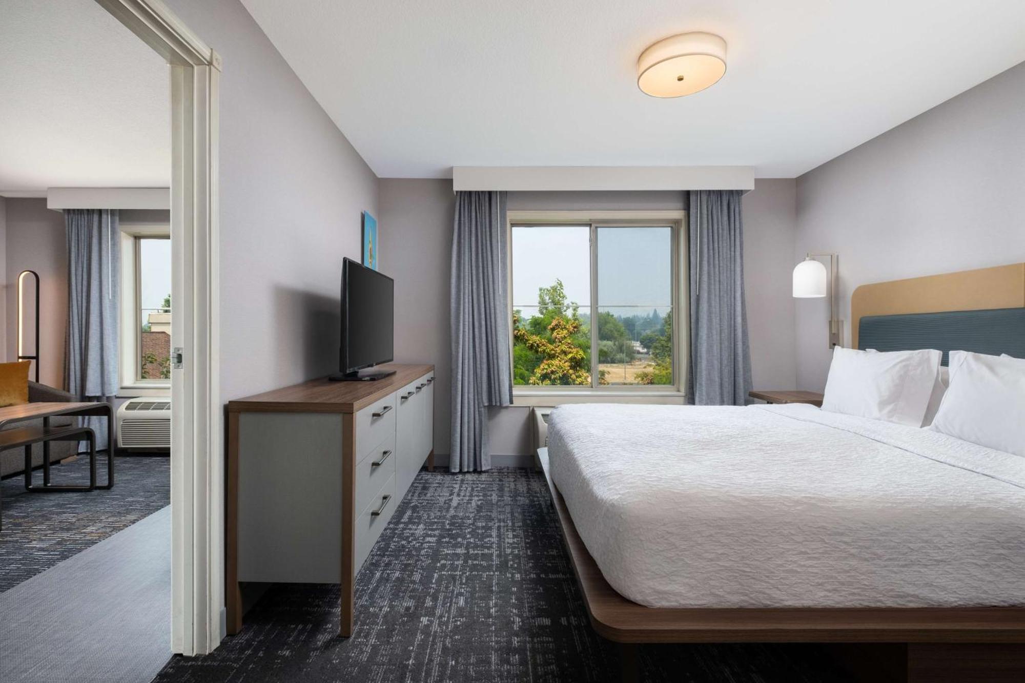 Homewood Suites Медфорд Экстерьер фото