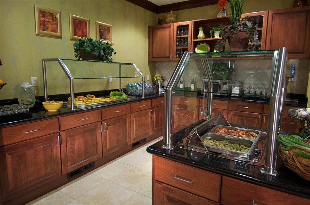 Homewood Suites Медфорд Экстерьер фото